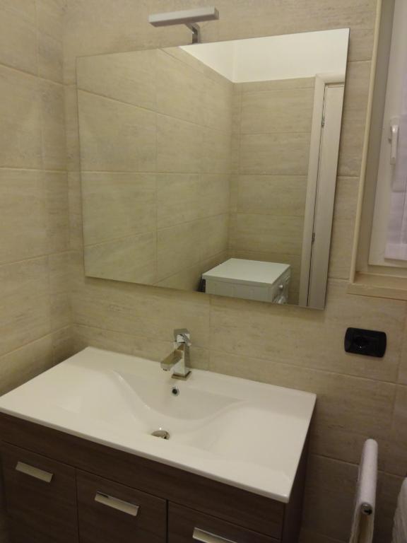 Milan City Center Apartment ห้อง รูปภาพ
